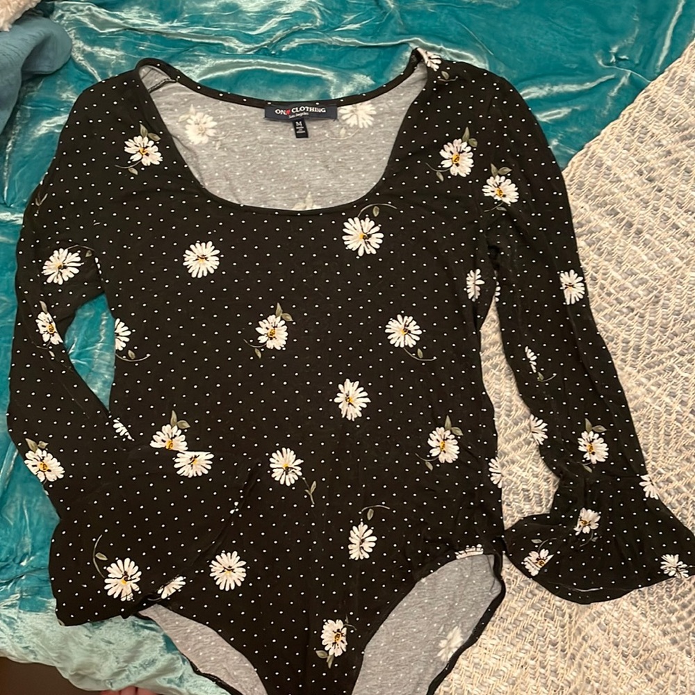 Womens Daisy and Polka-Dot Bodysuit